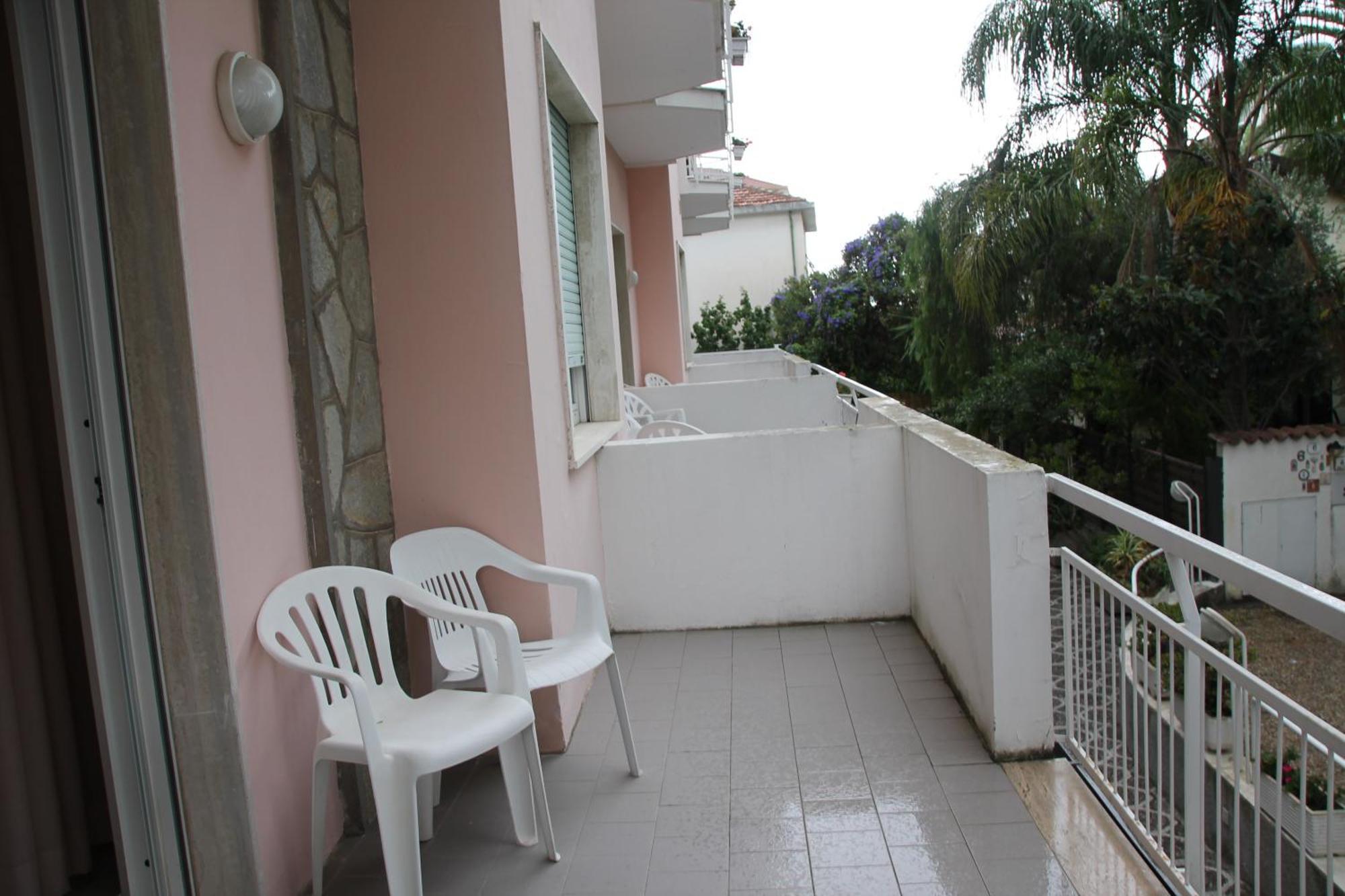 Hotel Helios Diano Marina Bilik gambar