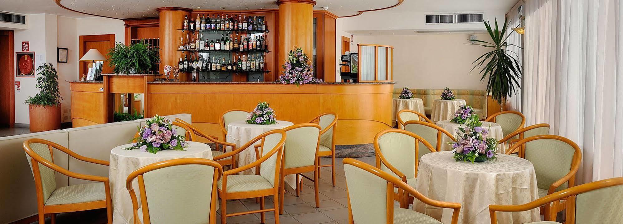 Hotel Helios Diano Marina Luaran gambar
